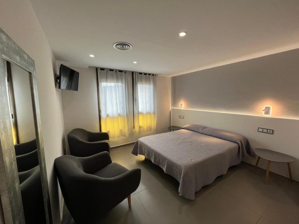 Hostal Tarres Anglés Exteriér fotografie
