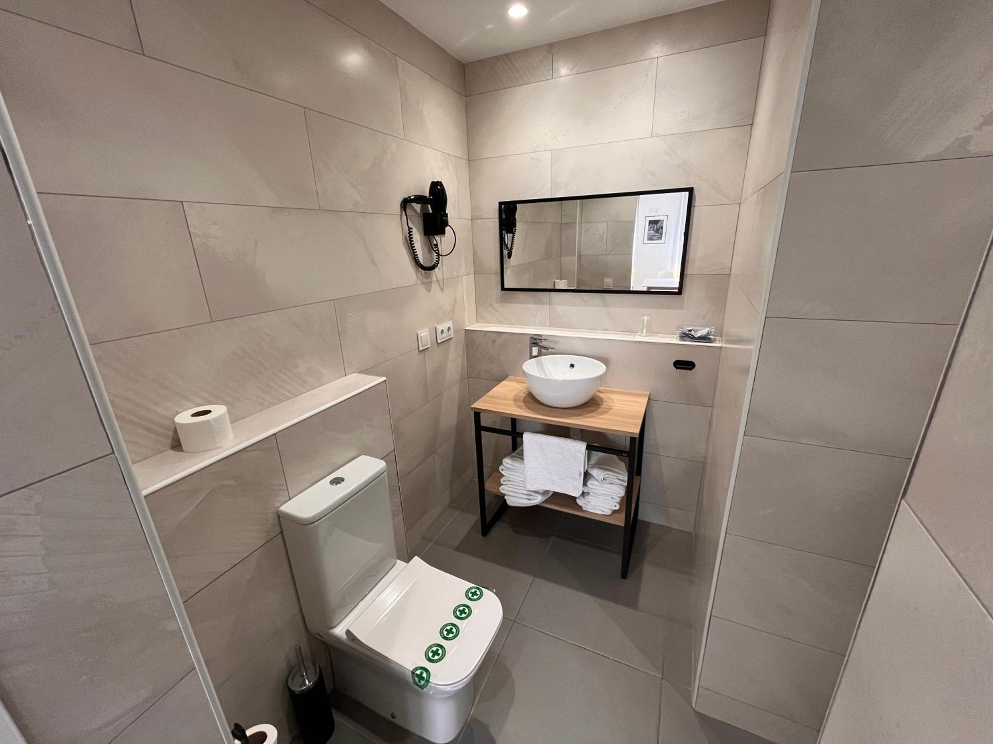Hostal Tarres Anglés Exteriér fotografie