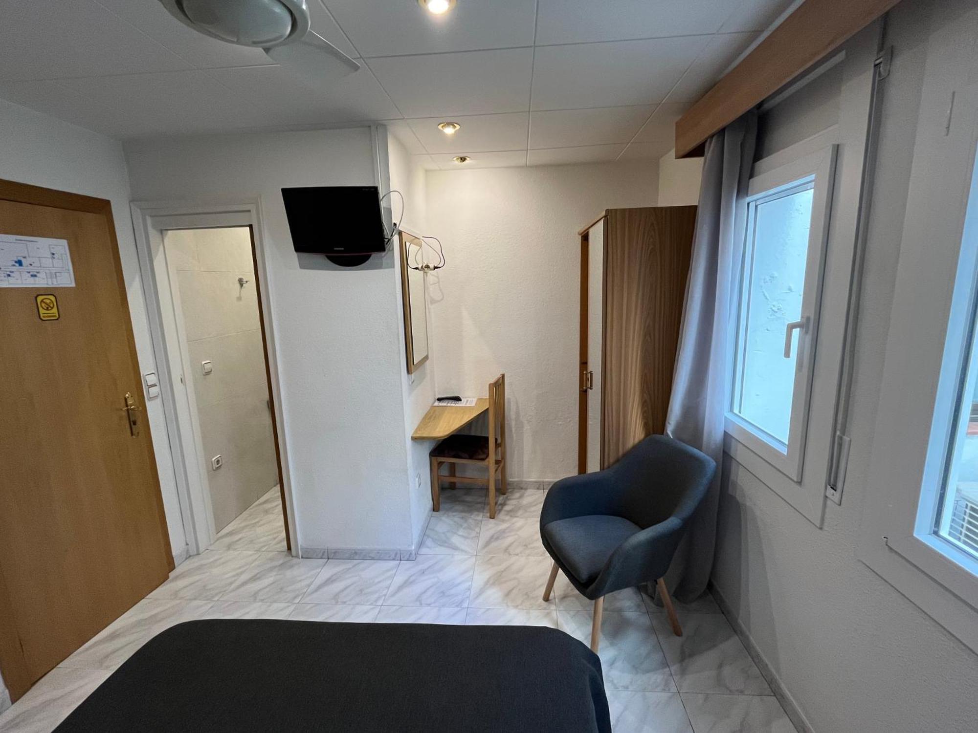Hostal Tarres Anglés Pokoj fotografie